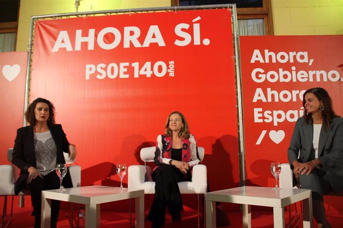 La ministra de Economía, Nadia Calviño, en un acto del PSPV-PSOE en Valncia