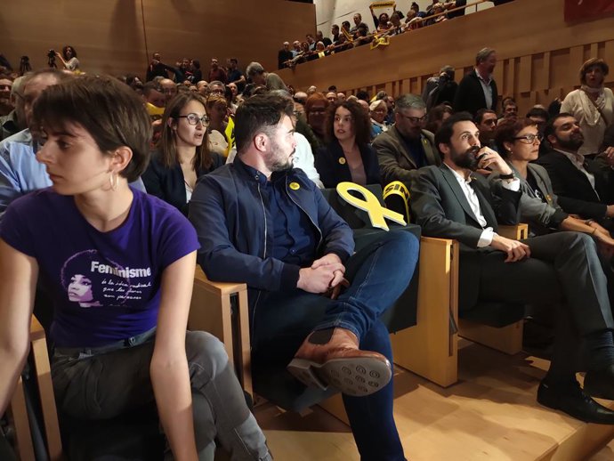 Marta Rosique,  Gabriel Rufián i Roger Torrent en un acte de campanya d'ERC a Girona per a les eleccions generals del 10 de novembre de 2019