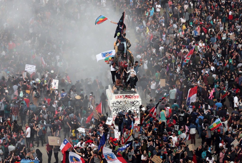 El 'Súper Lunes' de protestas contra el Gobierno en Santiago de Chile