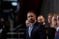 Abascal promet illegalitzar els partits separatistes i combatre la immigració illegal