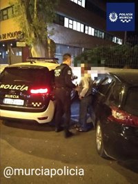 Detenido un hombre de 73 años por la oleada de quema de contenedores en la zona sur de la ciudad de Murcia