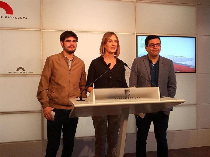 Lander Martínez (Podemos Euskadi), Jéssica Albiach y Gerardo Pisarello (comuns)