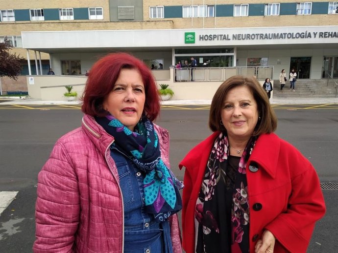 Elvira Ramón y María José Sánchez Rubio, en una comparecencia informativa en la campaña del 10N