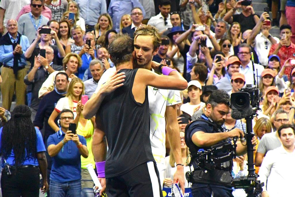 Medvedev, Tsitsipas y Zverev, rivales de Nadal en las ...