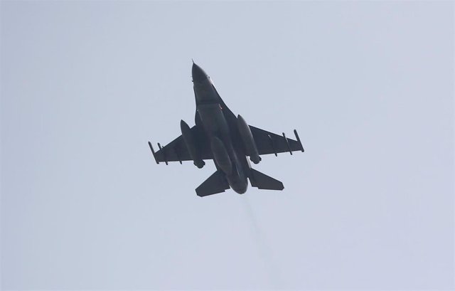 Avión de combate turco F-16