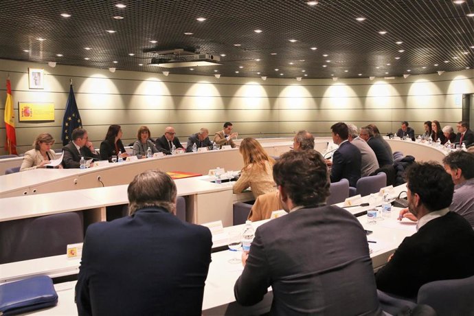 Reunión en el Ministerio de Trabajo para evitar la huelga de las jugadoras de la Primera Iberdrola