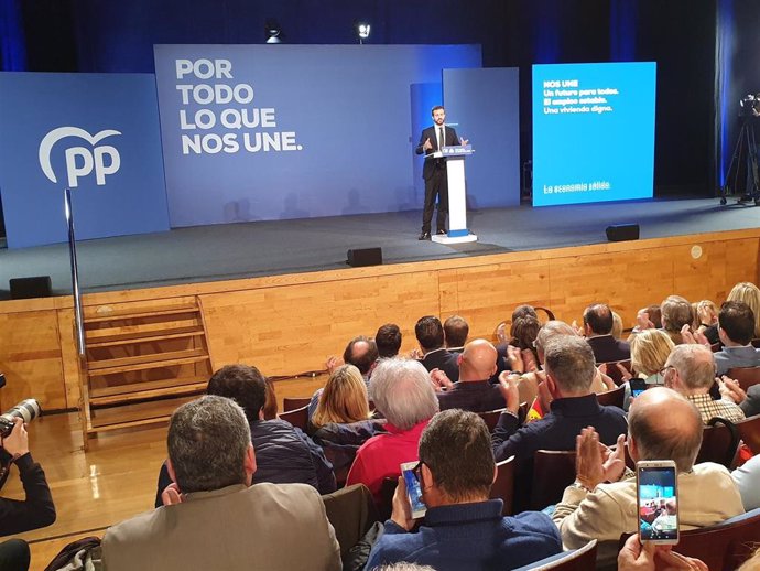 El presidente del PP, Pablo Casado, durante un mitin en Asturias
