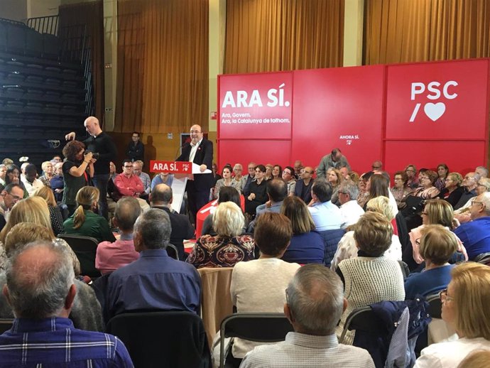 El primer secretario del PSC, Miquel Iceta, en un mitin en Sant Boi de Llobregat (Barcelona) en campaña electoral de las elecciones generales del 10 de noviembre de 2019