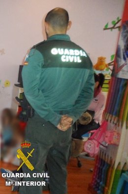 Intervención de la Guardia Civil en Berja (Almería) para detener a un acusado de exhibicionismo ante menores