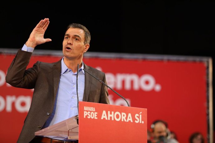 El presidente del Gobierno en funciones, Pedro Sánchez, en un acto de campaña del PSOE en Pamplona a 1 de noviembre de 2019