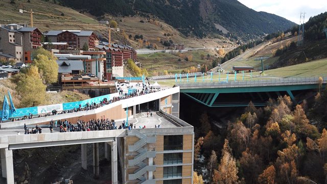 Grandvalira inaugura la plataforma esquiable y el aparcamiento Avet de Soldeu con 450 plazas de ...