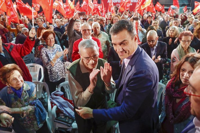 El president del Govern espanyol en funcions, Pedro Sánchez, intervé en un míting del PSOE a Gijón (Espanya) el 5 de novembre del 2019.