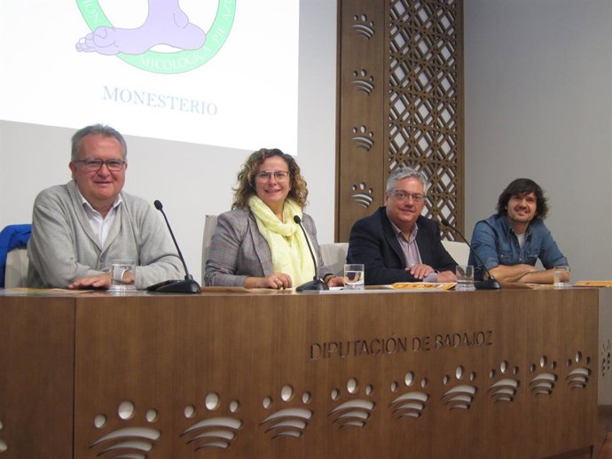 Las XIV Jornadas Micológicas de Monesterio (Badajoz) ofrecen charlas para escola