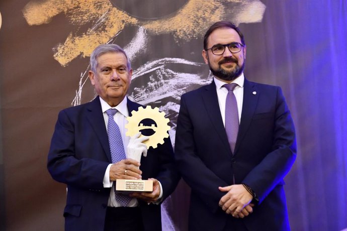 Director general de Cefusa, Juan Cánovas, distinguido en los premios Sepor de Or