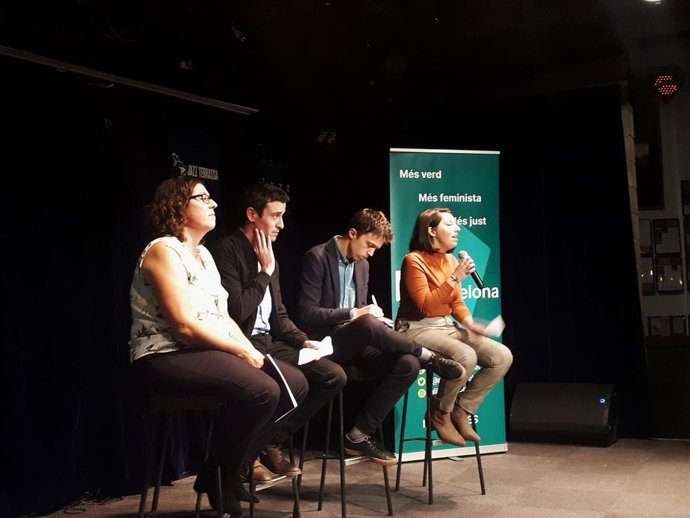 Elena Toro, Juan Antonio Geraldes, Iñigo Errejón y Berta Ballester (Más País) en un mitin en Terrassa (Barcelona) por la campaña de las elecciones generales del 10 de noviembre de 2019