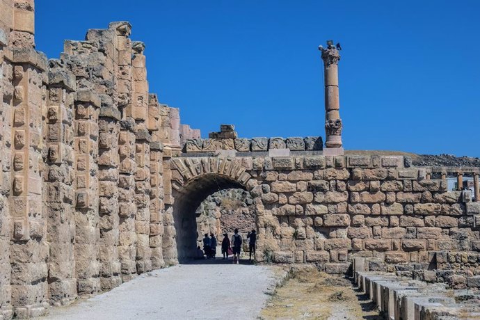 (AMP) Apuñalados cuatros turistas junto a las ruinas jordanas de Gerasa