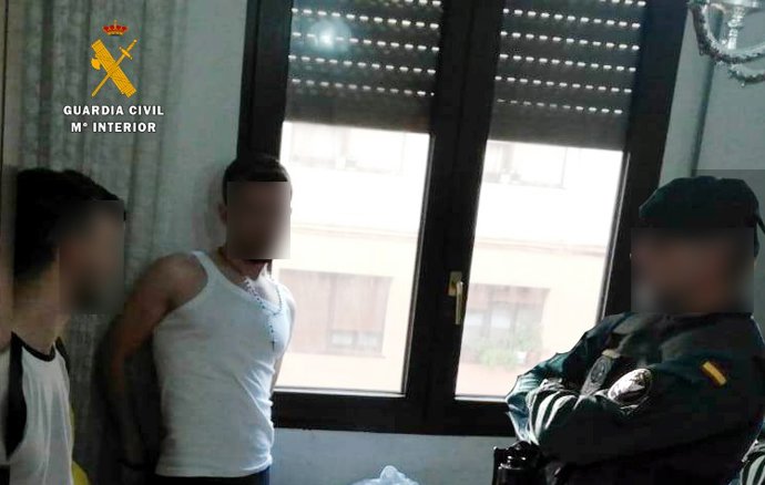 Detención de los tres jóvenes albaneses