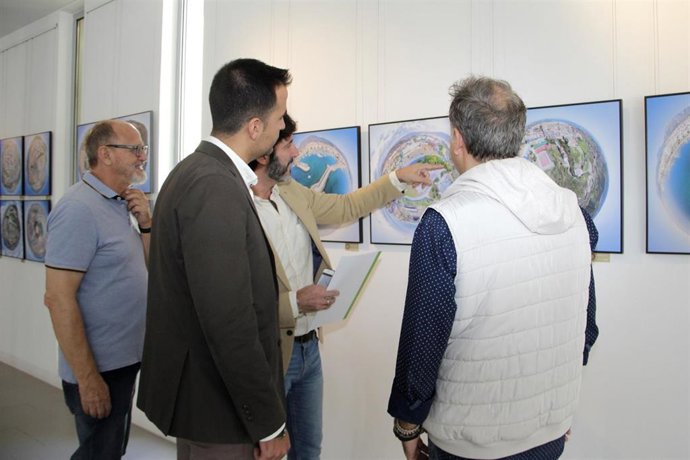 Exposición de fotografías de los 103 municipios malagueños a través de vistas aéreas