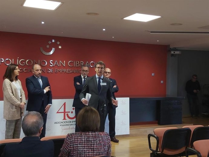 El presidente del Gobierno autonómico, Alberto Núñez Feijóo, en un acto de la Asociación de Empresarios del Polígono de San Cibrao.