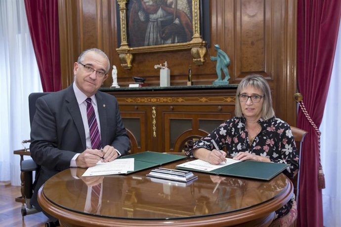 Enrique Maya y Aránzazu Osinaga