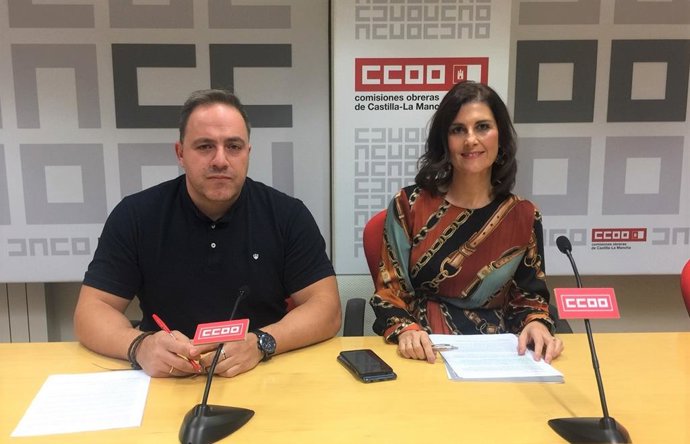 Los responsables de CCOO en rueda de prensa