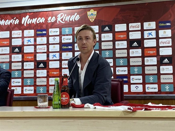 José María Gutiérrez, Guti, nuevo entrenador del Almería