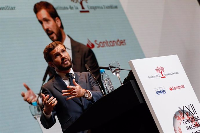 El presidente del PP, Pablo Casado, durante su intervención en el XXII Congreso Nacional de la Empresa Familiar, en Murcia (España), a 29 de octubre de 2019.
