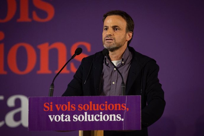 El candidat dels comuns al Congrés per Barcelona, Jaume Asens, durant l'acte central de campanya pel 10N.