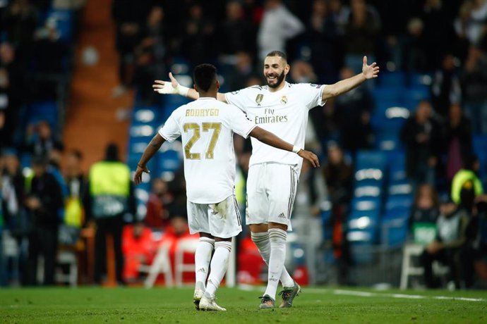 Rodrygo, player of Real Madrid from Brazil, celebrates a goal with Karim Benzema, player of Real Madrid from France, during the UEFA Champions League football match played between Real Madrid and Galatasaray at Santiago Bernabeu stadium on November 06, 