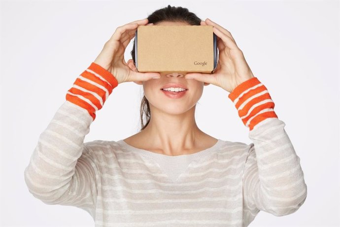 Visor de realidad virtual de cartón, Google Cardboard