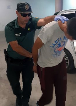 Guardia Civil detiene a un peligroso delincuente después de asaltar y agredir con un arma blanca a un vecino de Torre Pacheco