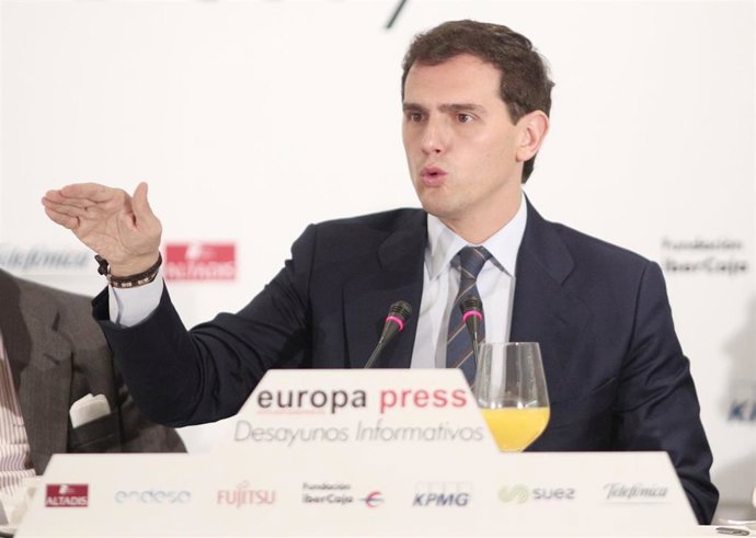 El presidente de Ciudadanos y candidato del partido a la Presidencia del Gobierno, Albert Rivera, participa en un Desayuno Informativo de Europa Press celebrado en el Hotel Hyatt Regency Hesperia de Madrid (España), a 7 de noviembre de 2019.