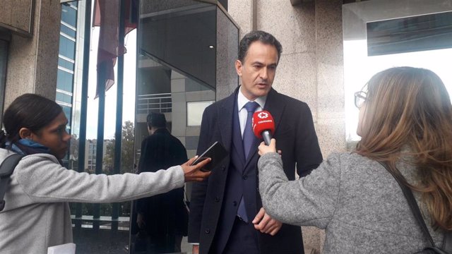 El abogado del kamikaze de la M50, Alberto López, en la Audiencia de Madrid