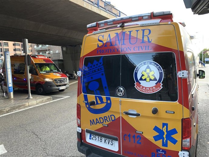 Imagend e archivo de una ambulancia de Samur Protección Civil