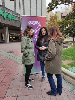 Las candidatas al Congreso y Senado de Unidas Podemos, Marta Abengoechea y Elena García