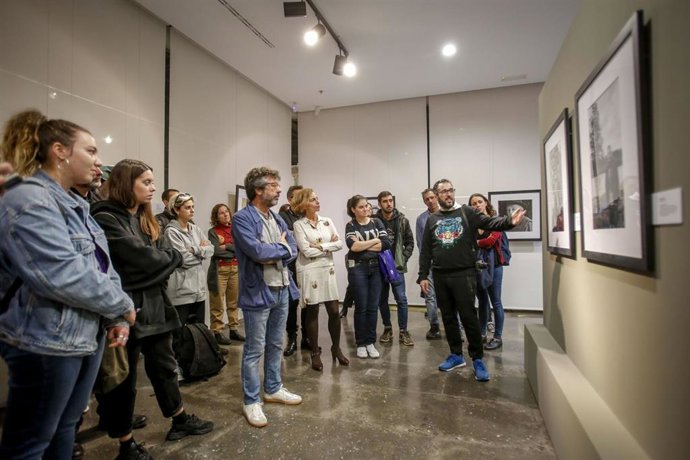 Acción Cultural Española y el SEFF inauguran en Antiquarium la muestra 'Los cineastas, Europa retratada'