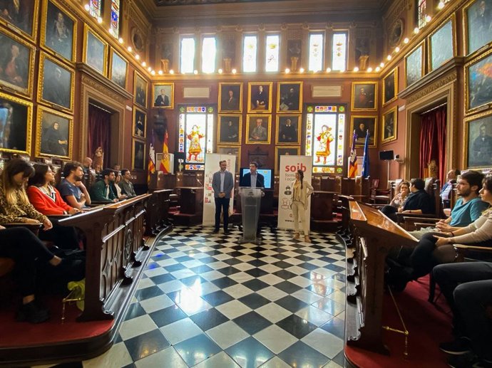 Acto de despedida a los participantes en el programa Joves Qualificats de Palma 2018.