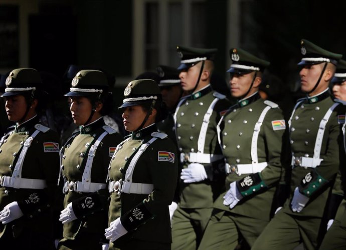 Policías bolivianos en La Paz