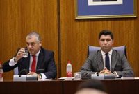 Carnero abandona la comisión de la Faffe sin escuchar preguntas tras denunciar que es un "circo" en vísperas del 10N