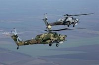 Rusia despliega helicópteros militares en el norte de Siria para hacer patrullas en la frontera con Turquía