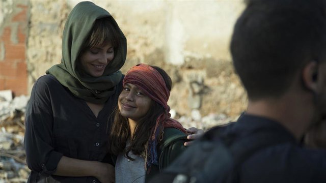 Promesas en la arena, la nueva serie de TVE