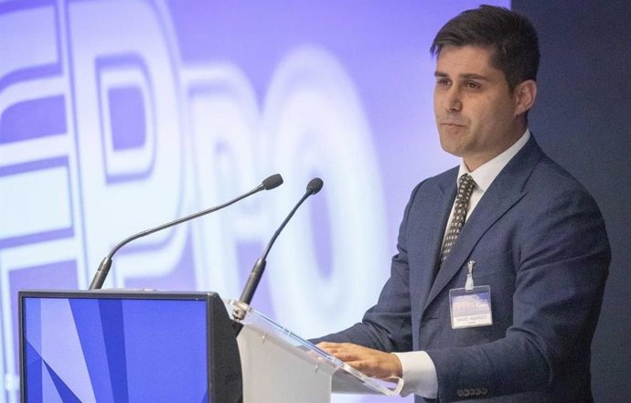 El presidente de la AFE, David Aganzo, en una Asamblea de FIFPro