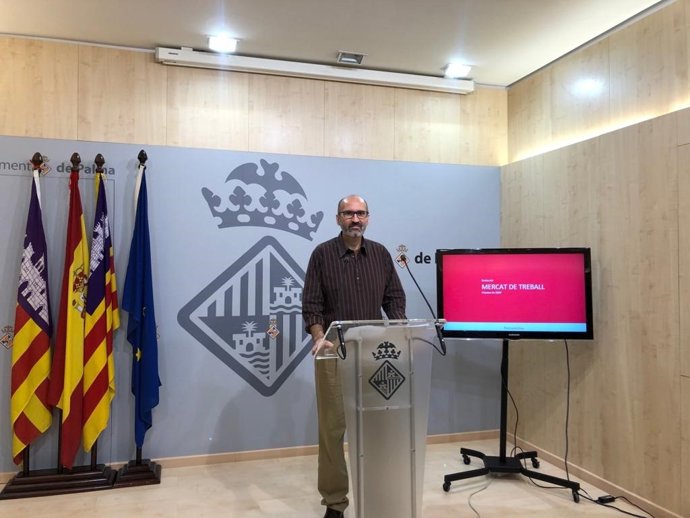 El coordinador de Promoció Econmica i Ocupació, Miquel Va capar.