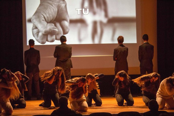 ACTO CONTRA LA VIOLENCIA DE GÉNERO (ARCHIVO)