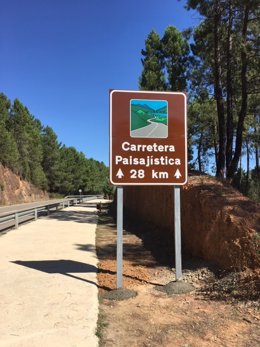 Cartel de carretera paisajística