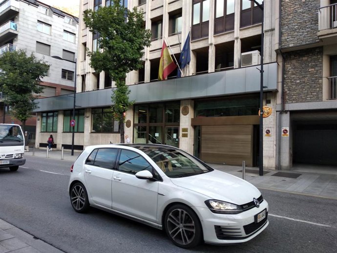 El edificio que alberga la Embajada y el Consulado General de España en Andorra