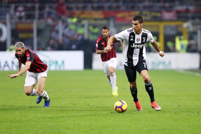 Fútbol/Calcio.- (Previa) La Juventus defiende ante un alicaído Milan su liderato