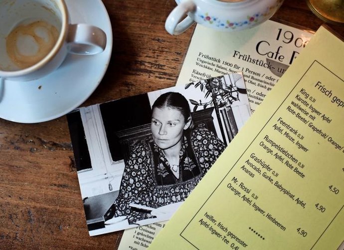 Alemania.- Tres vidas alemanas transformadas por el Muro 