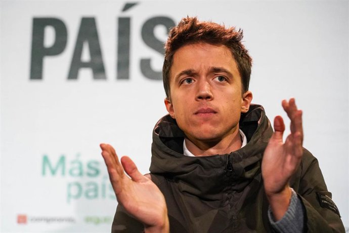 El candidato de Más País a la Presidencia del Gobierno, Íñigo Errejón, durante el acto electoral en Málaga, a 06 de noviembre de 2019.