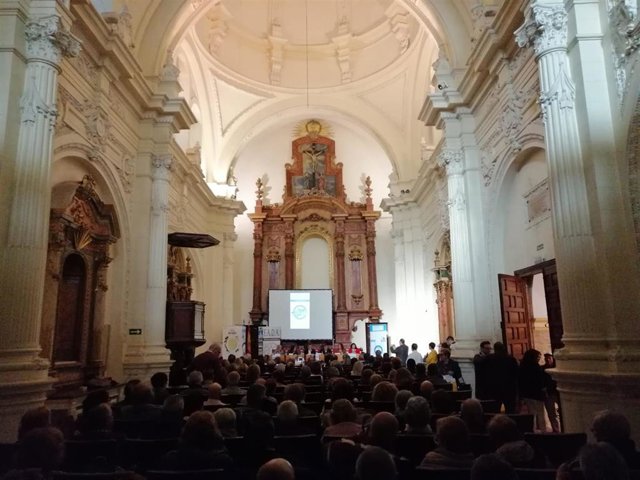 Pacientes y profesionales debaten sobre la diabetes en el V Congreso Regional de Andalucía en el Hospital San Juan de Dios de Jaén